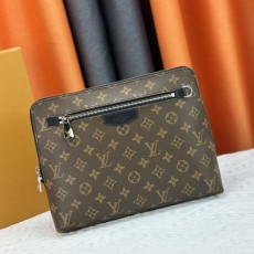 LV Clutch Bags